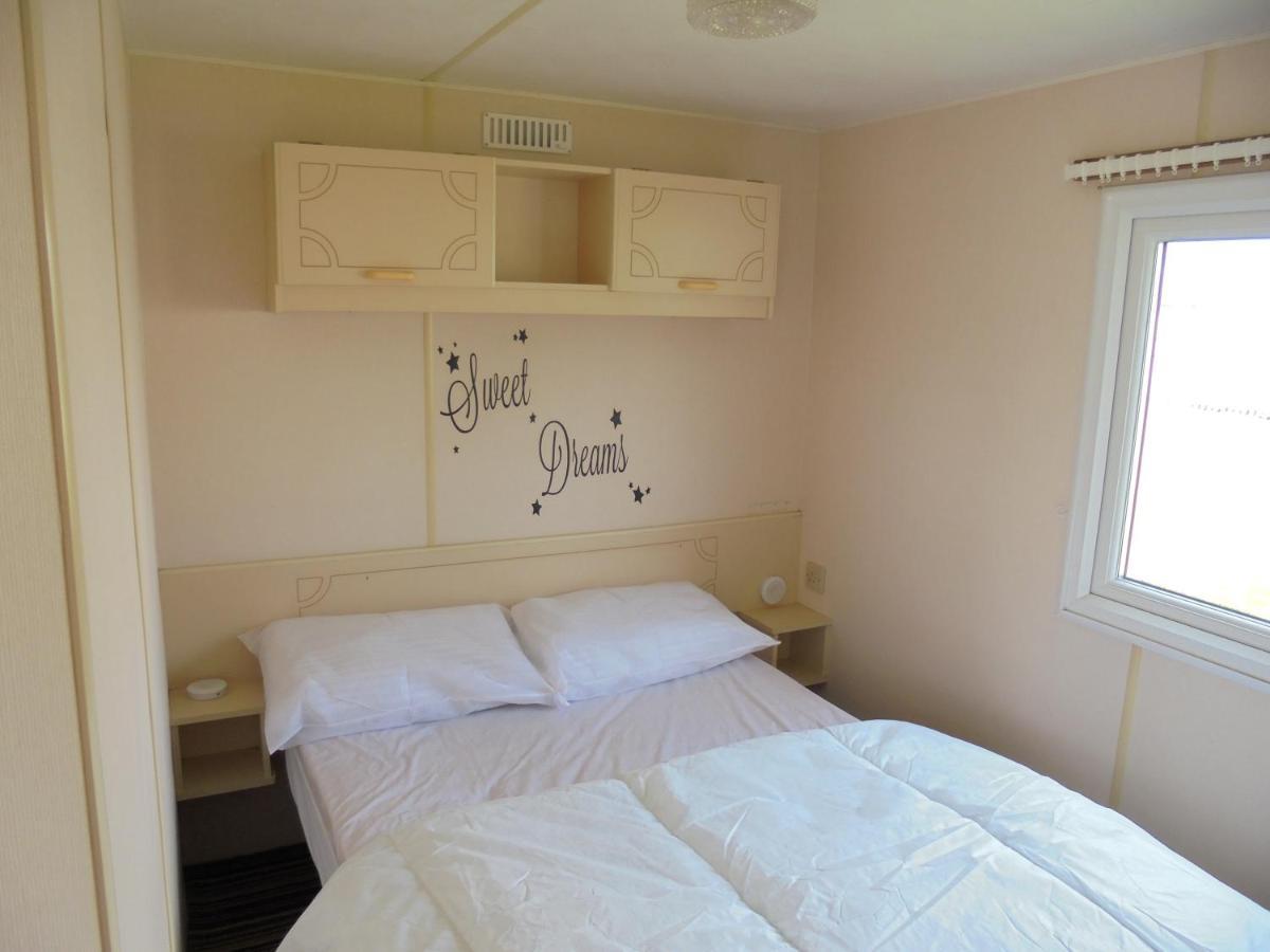 Golden Sands: Mirage Iiii:- 6 Berth, Access To The Beach إنغولدميلز المظهر الخارجي الصورة
