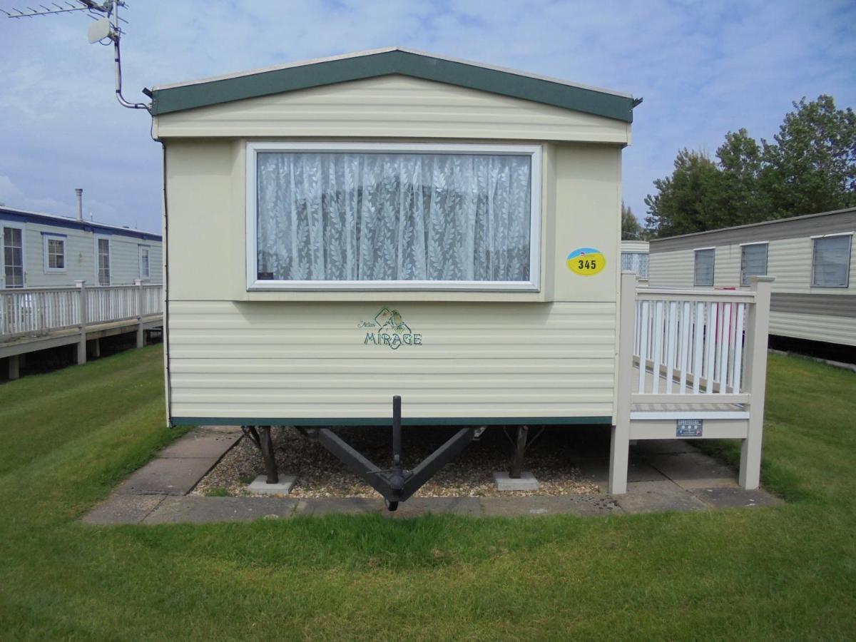 Golden Sands: Mirage Iiii:- 6 Berth, Access To The Beach إنغولدميلز المظهر الخارجي الصورة